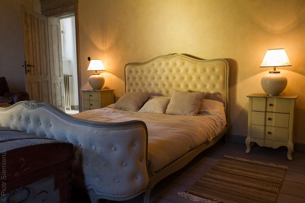 Dwor Dawidy Bed & Breakfast Mlynary Oda fotoğraf