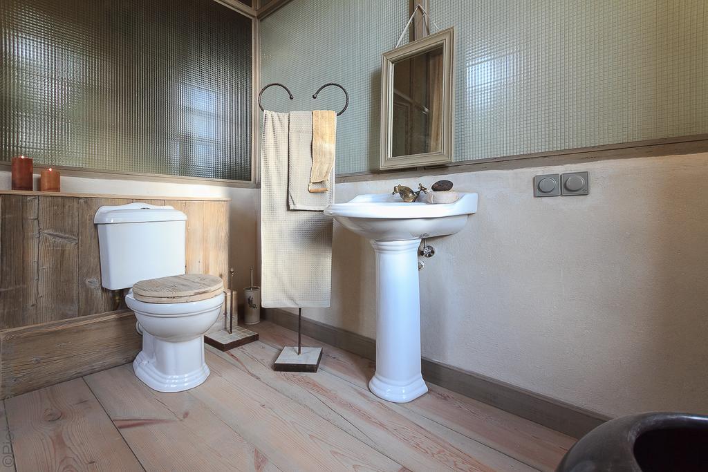 Dwor Dawidy Bed & Breakfast Mlynary Oda fotoğraf